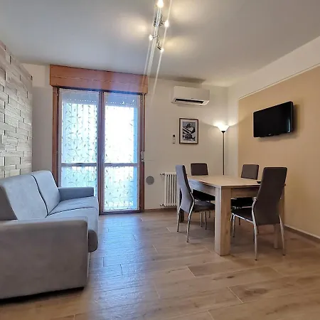 شقة Holz35 Wi-fi Breakfast Ac Garage فيرونا