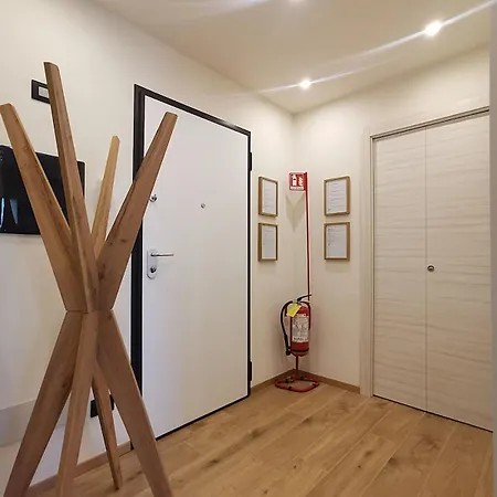 شقة Holz35 Wi-fi Breakfast Ac Garage فيرونا
